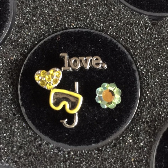 Origami Owl Jewelry - Set of 4 Origami Owl Charms